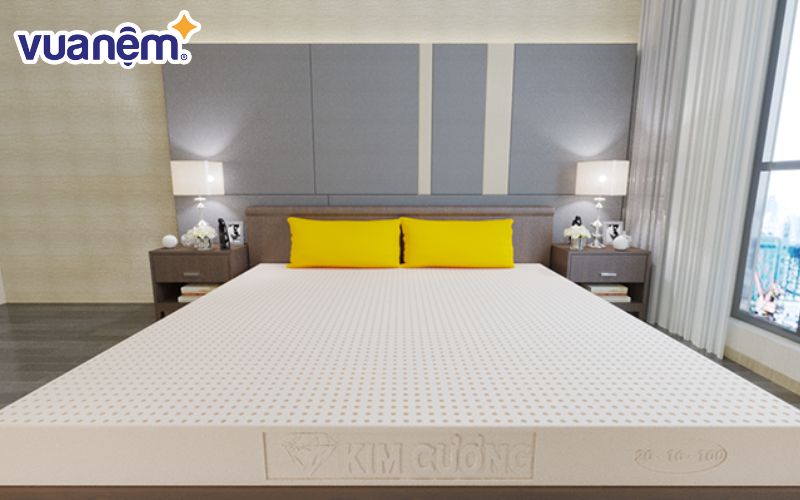 Nệm cao su Kim Cương Happy Gold được làm từ 100% cao su thiên nhiên giúp nâng đỡ cột sống hiệu quả