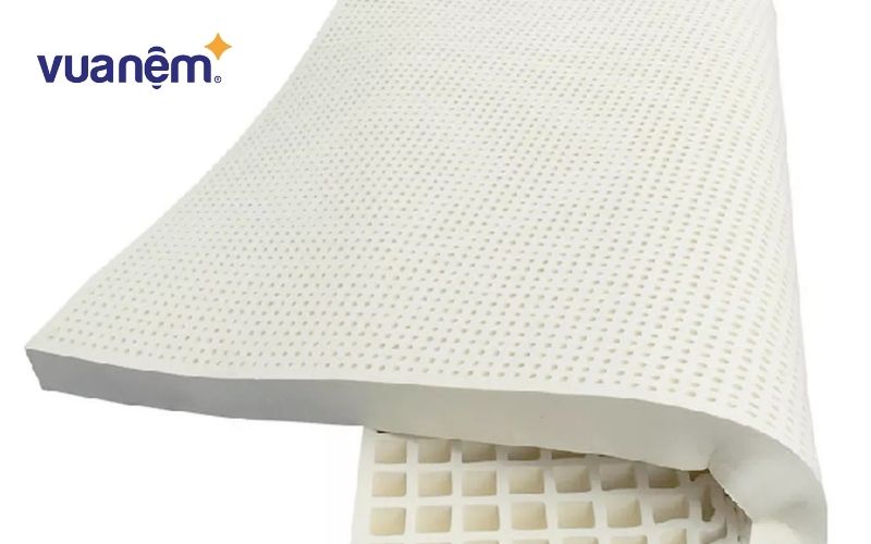 Nệm cao su Liên Á 20cm được nhiều người đánh giá về khả năng nâng đỡ