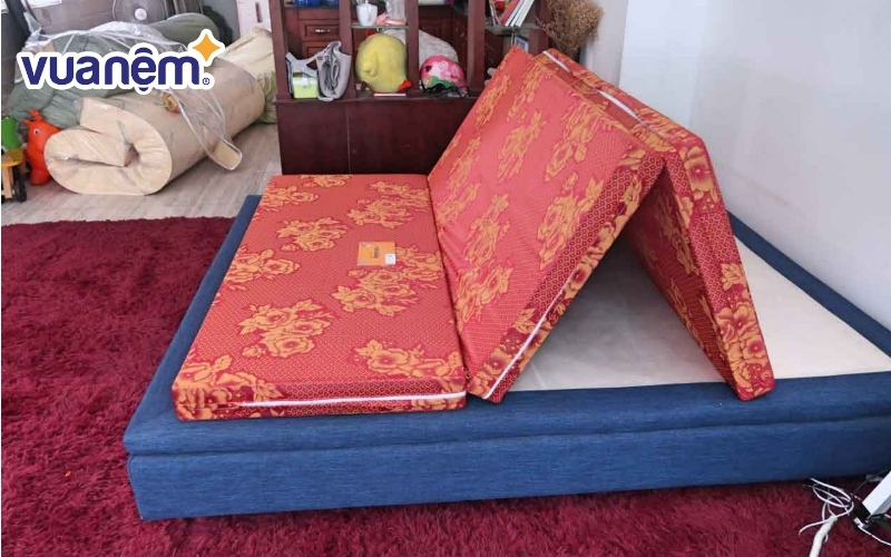 Nệm gòn ép 5cm Vạn Thành