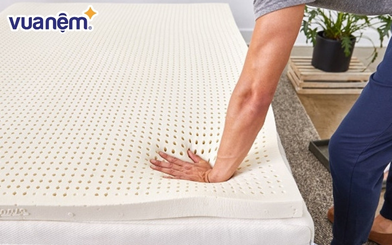 Nệm dày 5cm phù hợp với nhiều đối tượng khác nhau