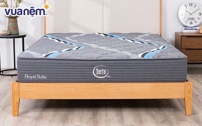 Serta là thương hiệu phụ kiện phòng ngủ nổi tiếng đến từ Mỹ