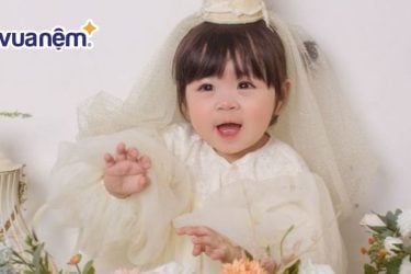 Tên Hoa đệm gì hay