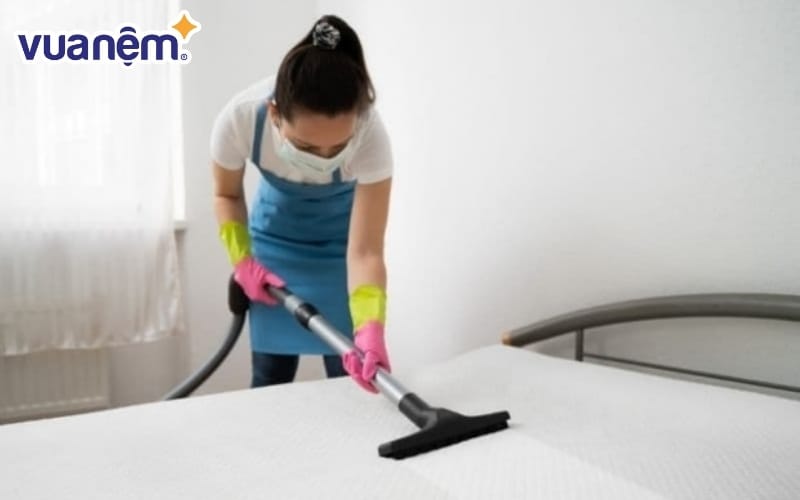 Vệ sinh nệm bông ép định kỳ để tăng tuổi thọ