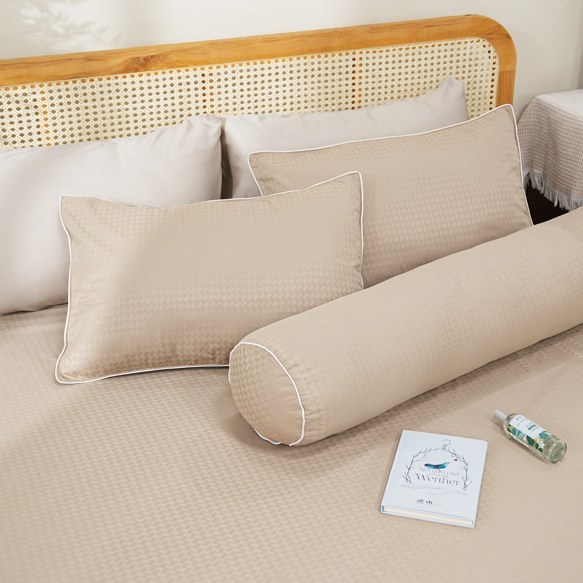 Bộ ga chun polyester gấm Amando Ellie